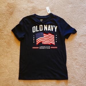 NWT Boys size 10-12 Old Navy T shirt